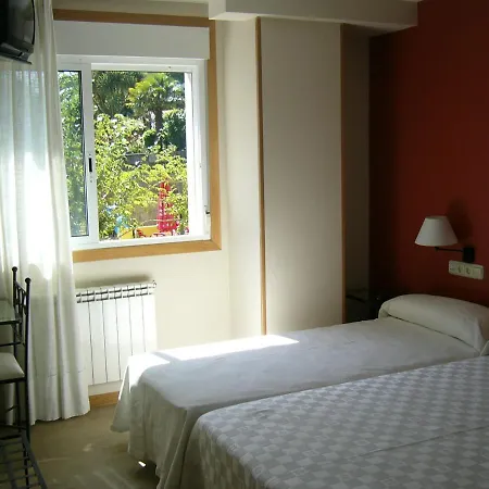 Playa Santa Baia Hotel Vigo Exterior photo